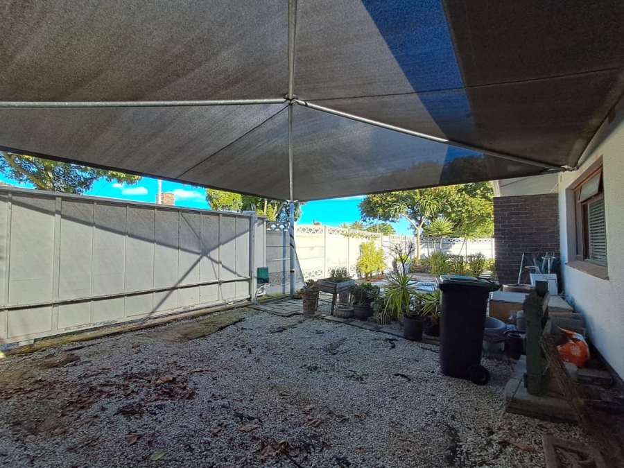 To Let 2 Bedroom Property for Rent in Monte Vista Western Cape